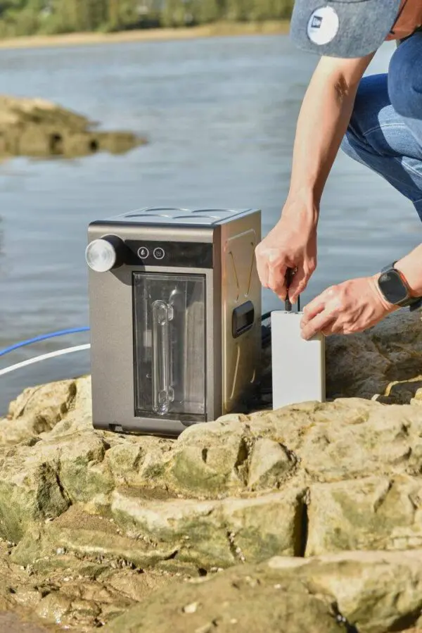 SWP-100 Survival Water Purification System